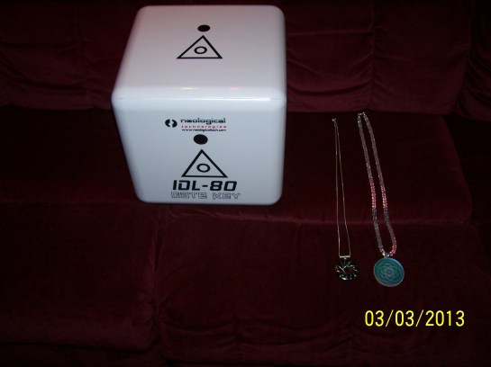 Pendant Solar Logos and IDL